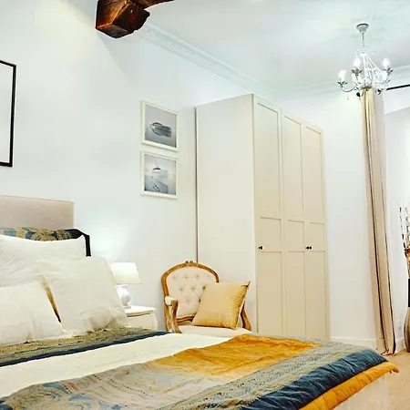 Lux Cityhall + Parking Apartment Bilbao