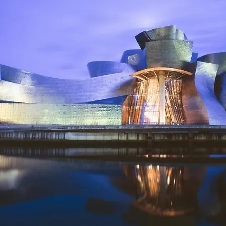 Lux Cityhall + Parking Apartamento