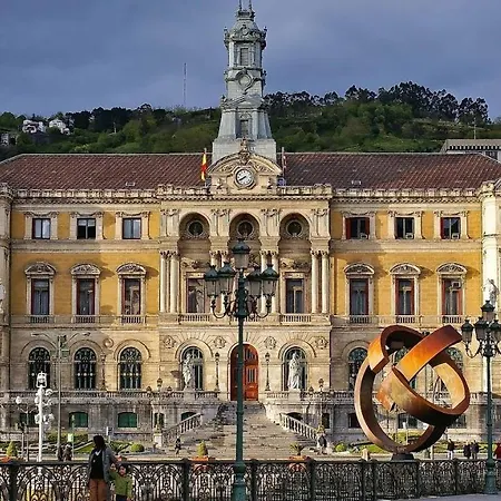 דירה Lux Cityhall + Parking