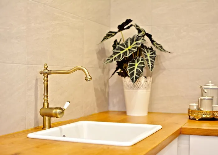 Lux Cityhall + Parking Apartment *