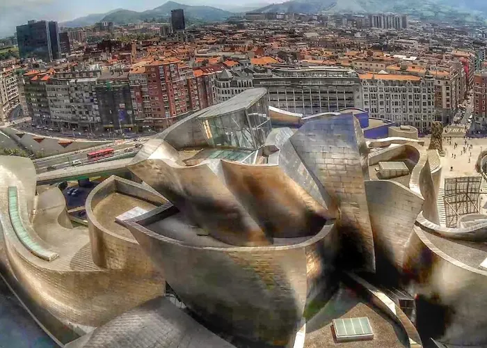 Lux Cityhall + Parking * Bilbao
